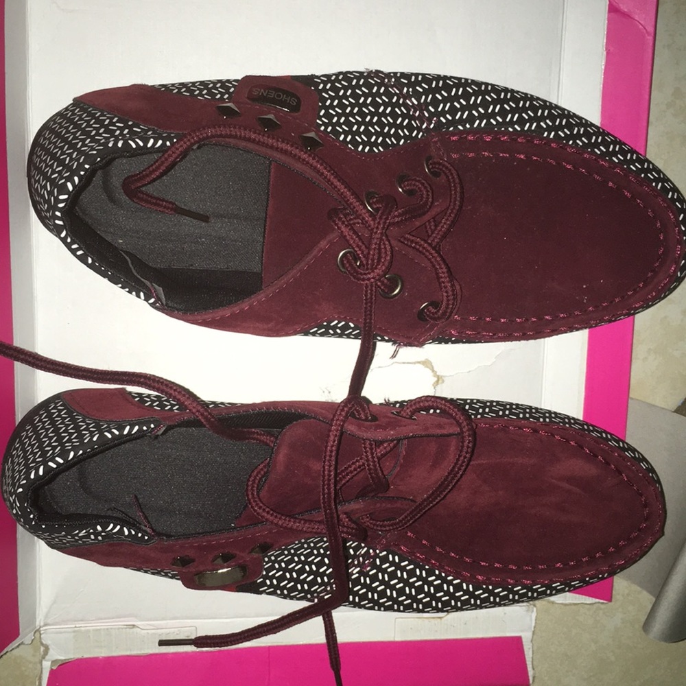 They’re almost like loafers for women